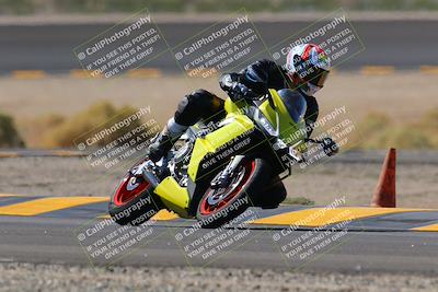 media/Oct-08-2022-SoCal Trackdays (Sat) [[1fc3beec89]]/Turn 14 (1050am)/